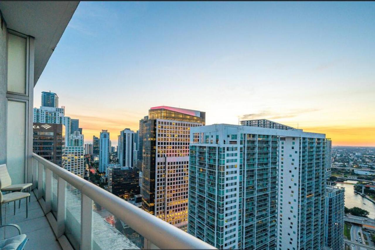 Beautiful One Bedroom Condo 16Ft Ceilings At The W Miami Ngoại thất bức ảnh